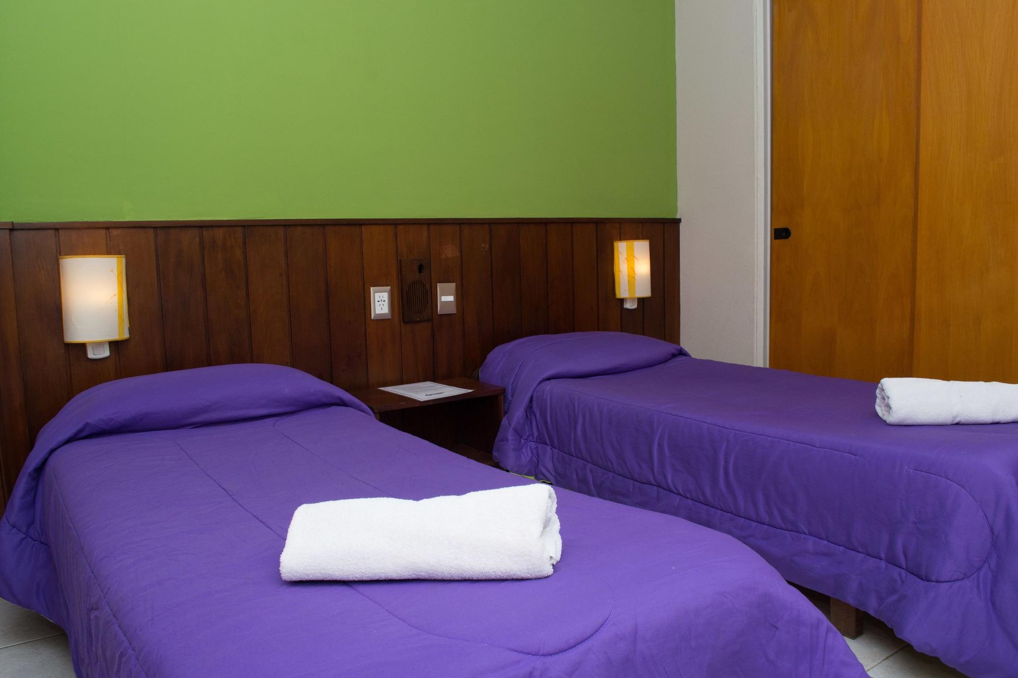 Marcopolo Inn Hostel Bariloche (Adults Only) San Carlos de Bariloche Exterior foto