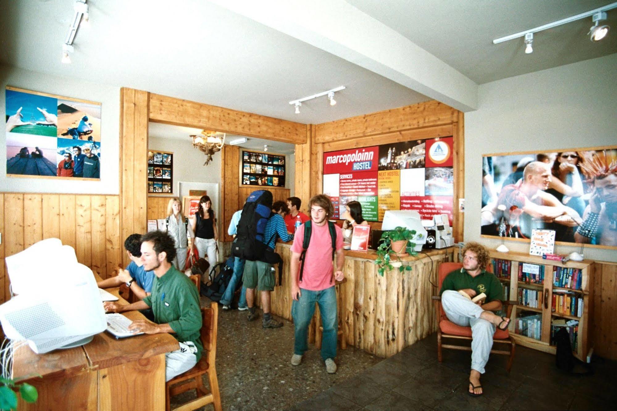 Marcopolo Inn Hostel Bariloche (Adults Only) San Carlos de Bariloche Exterior foto